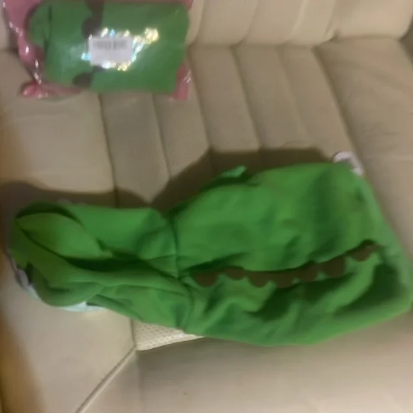 NWT Frienperro Dino dog costume hoodie - Picture 8 of 10
